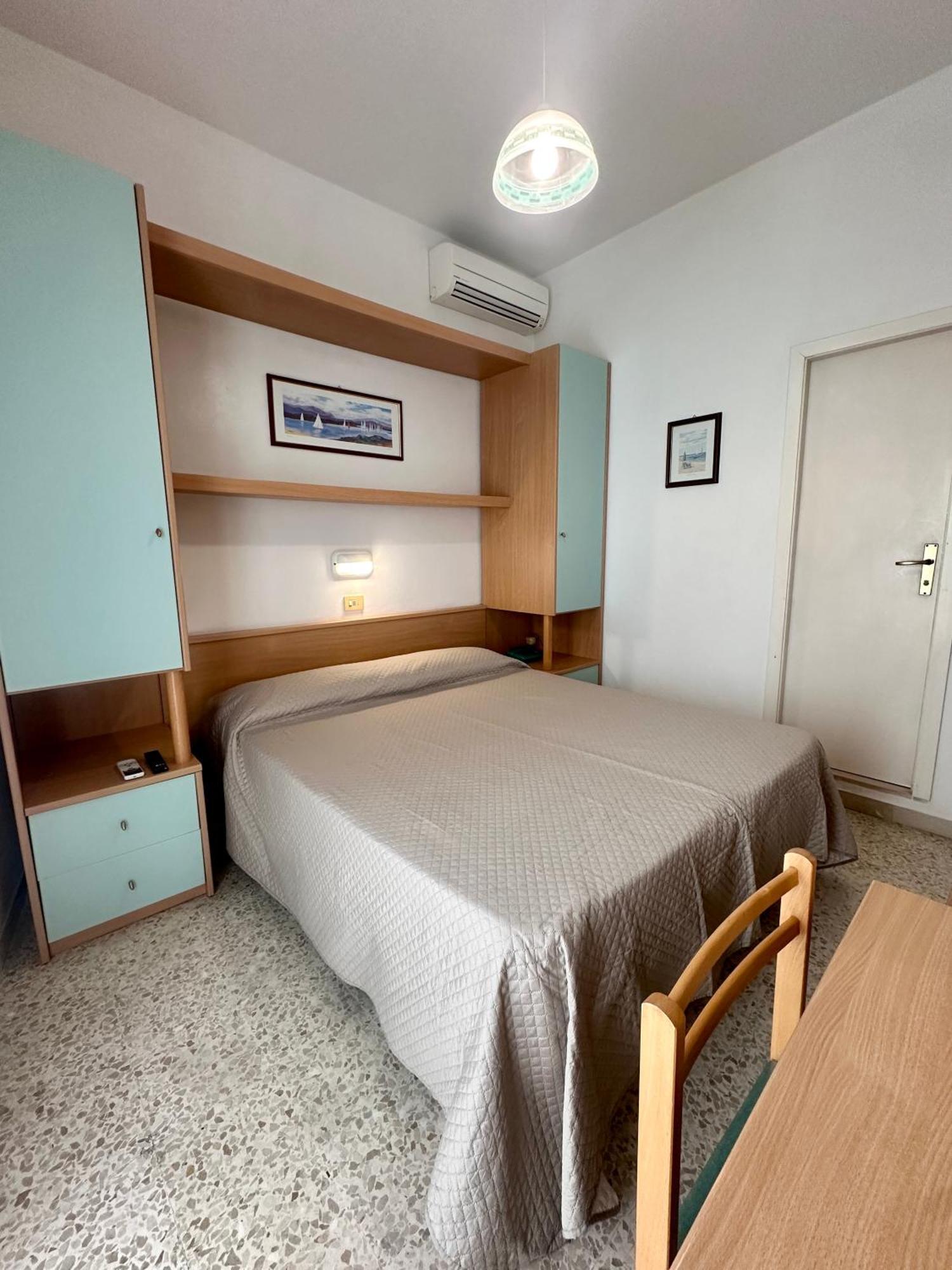 Hotel Amelia 파노 외부 사진